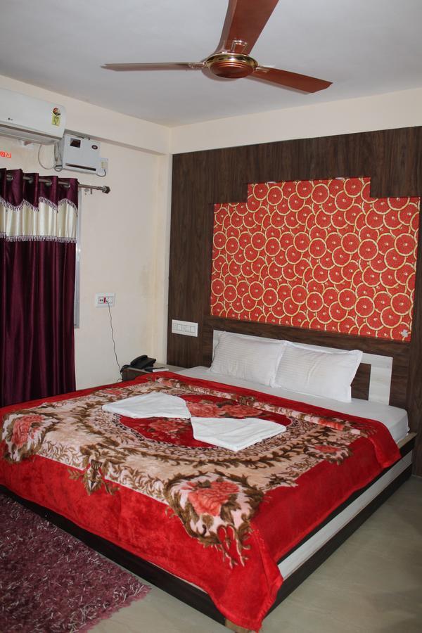Hotel Sun Plaza-Near Konark Sun Temple- Couple Friendly-Best Choice Of Travellers Экстерьер фото